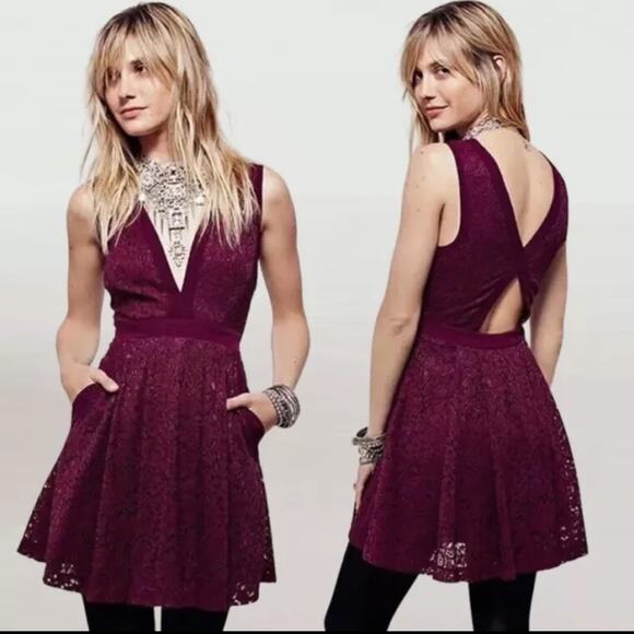 Free People Lovely In Lace Berry Fit & Flare Cut‎ Out Back Dress XS - Picture 1 of 6